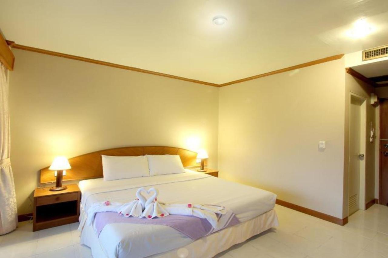 Choophorn House Sha Hotel Kata Beach  Exterior photo